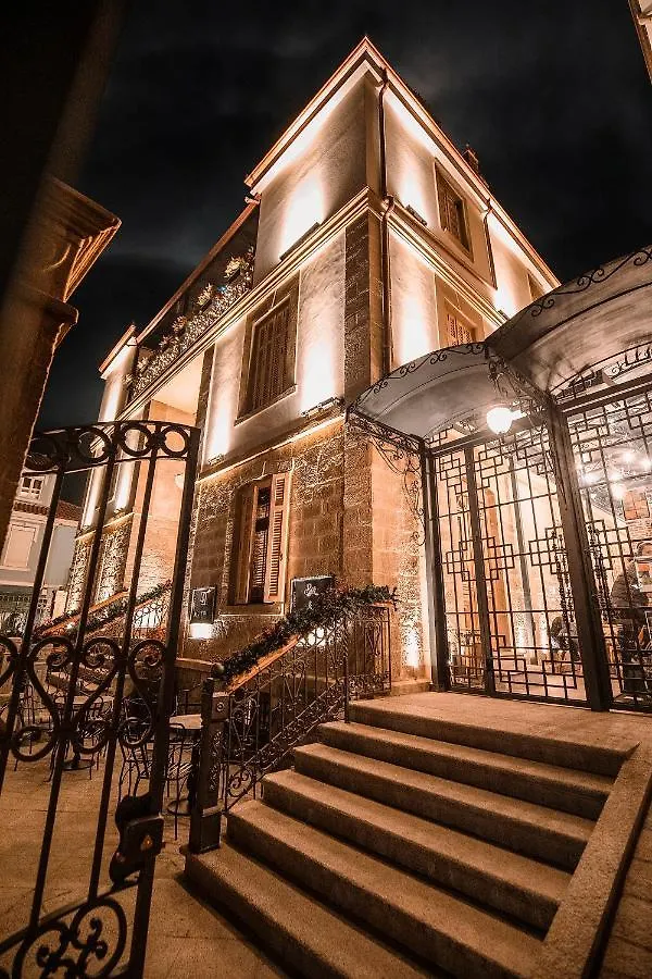Vila Ekrem Korce