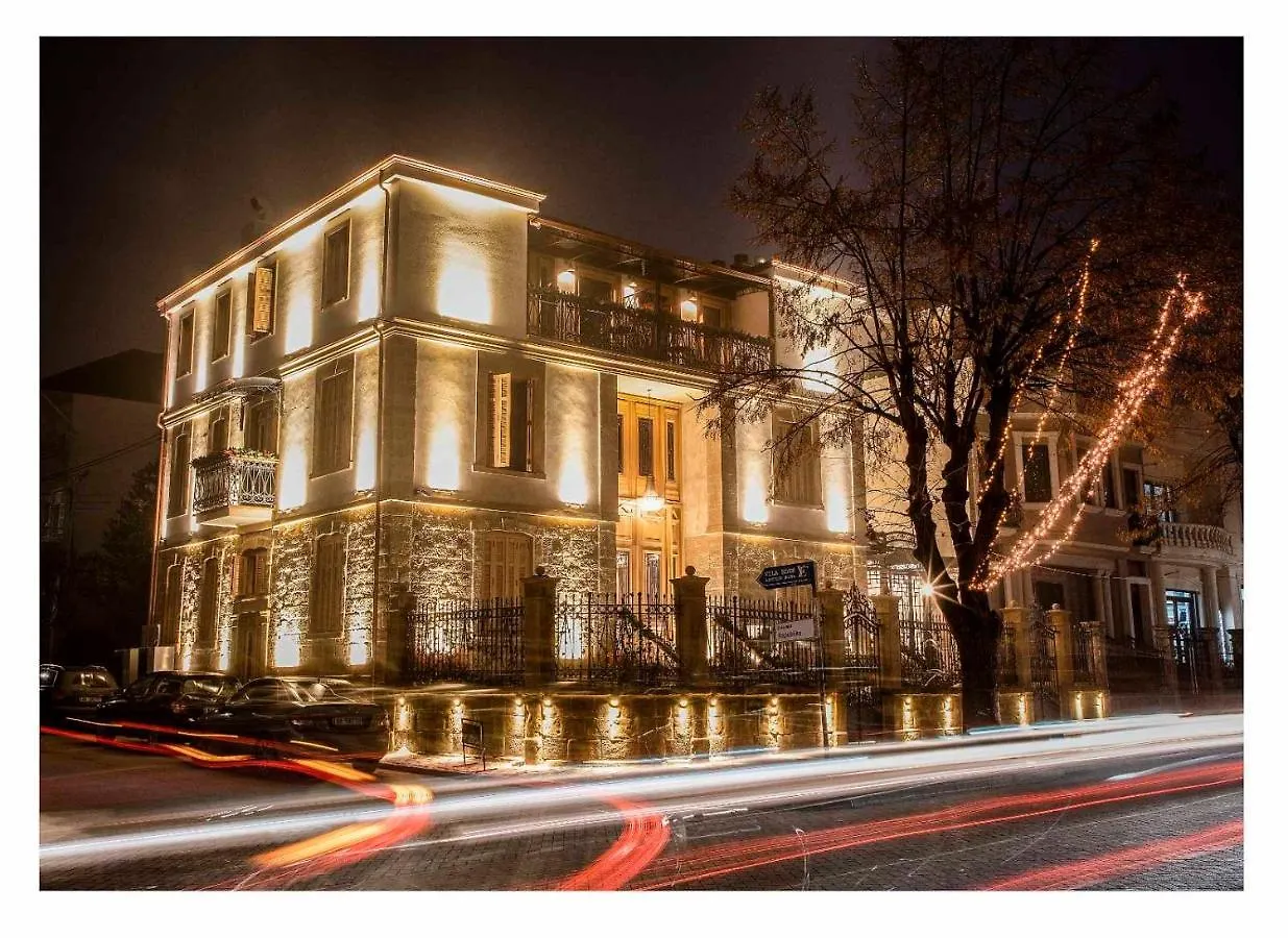 Vila Ekrem Κορυτσά Ξενοδοχείο