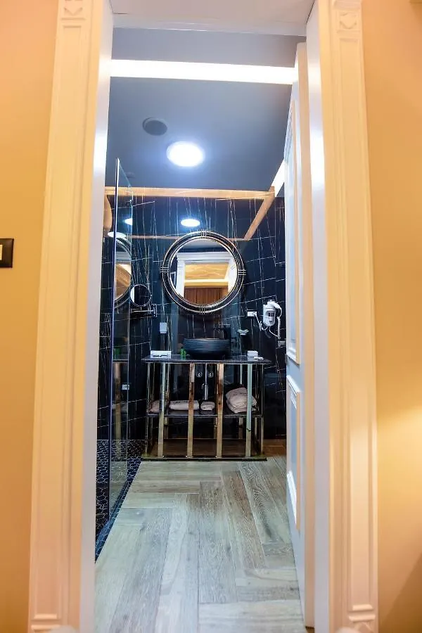 **** Hotel Vila Ekrem Korce Albánie
